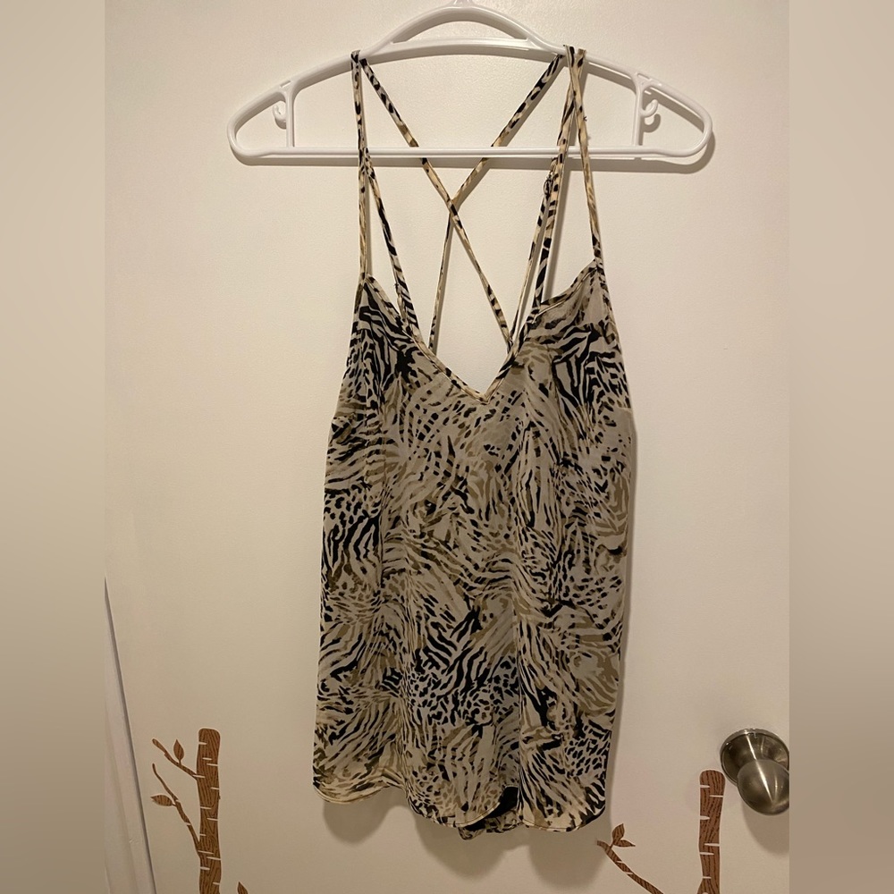 Guess top
